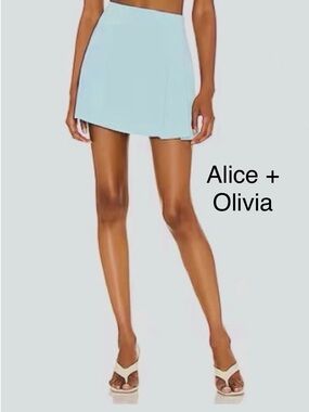 Semira Pleated Mini Skirt by Alice + Olivia Powder Blue size 0